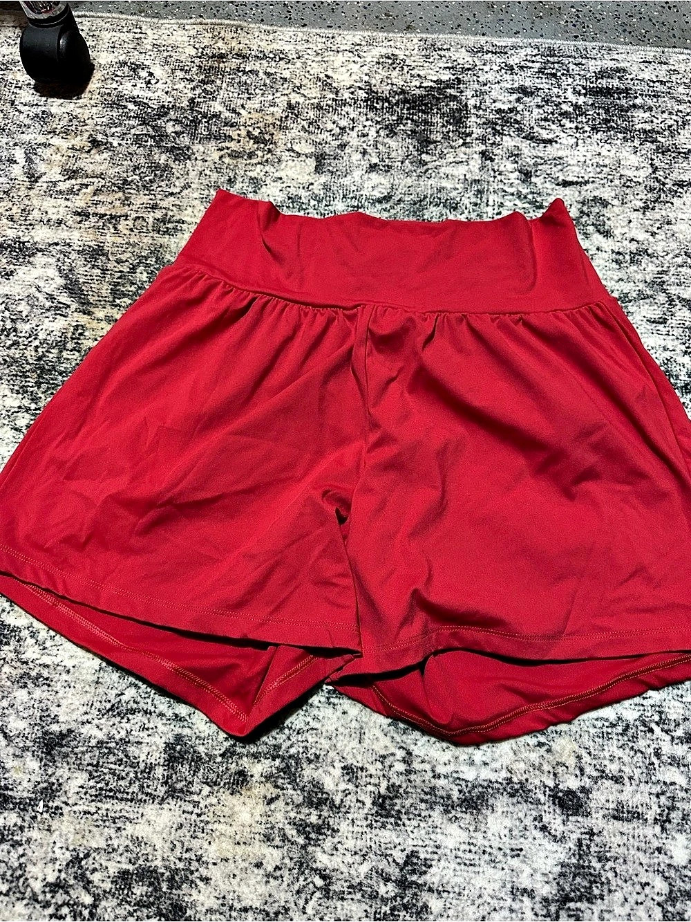 High-Rise Lined Short 3" Red